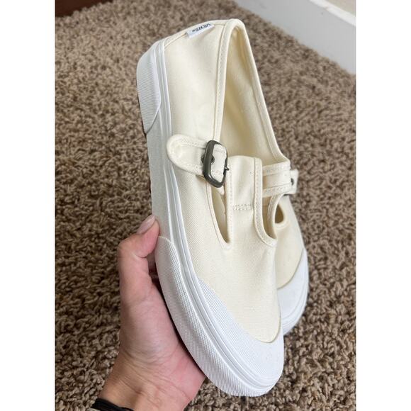 Vans Mary Jane T Strap Wimn’s 10 Canvas Cream Sneakers Men’s 8.5 - Picture 9 of 9
